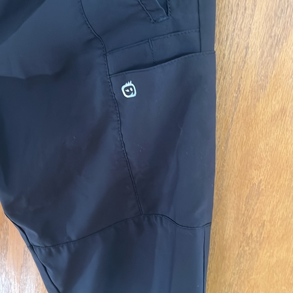 Wink scrub pants, black medium petite - Picture 2 of 5